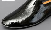 Bright men's beanie shoes Soft leather loafers slip-on casual shoes Fashion comfortable men's shoes