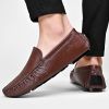 Men's fashion casual bean shoes trend with a slip-on loafers loafers men's fashion shoes