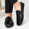 Men's fashion casual bean shoes trend with a slip-on loafers loafers men's fashion shoes