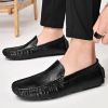 Men's fashion casual bean shoes trend with a slip-on loafers loafers men's fashion shoes