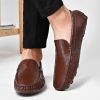 Men's fashion casual bean shoes trend with a slip-on loafers loafers men's fashion shoes